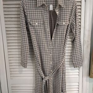 Land send long sleeves Dress